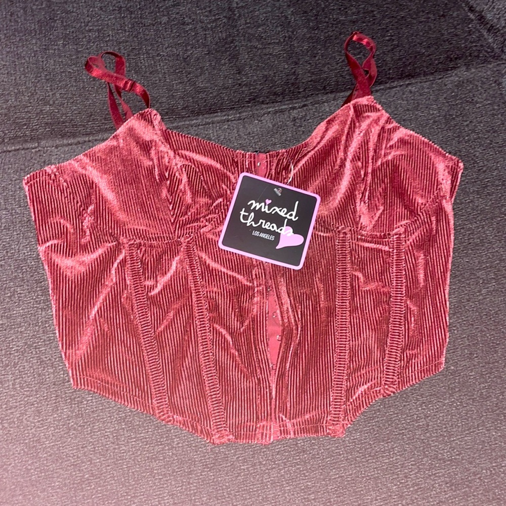 Crop top